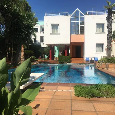 Villa Deluxe In Glyfada With Pool *