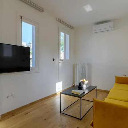 Meno With Private Terrace - Jaccuzzi, Acropolis View Apartment
