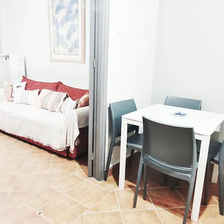 Under The Rock Of Acropolis By Yha Apartment Athen