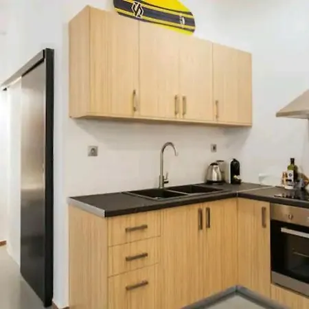 Hotel apartamentowy Fashionable Base In In The Old Tailor Factory Ateny