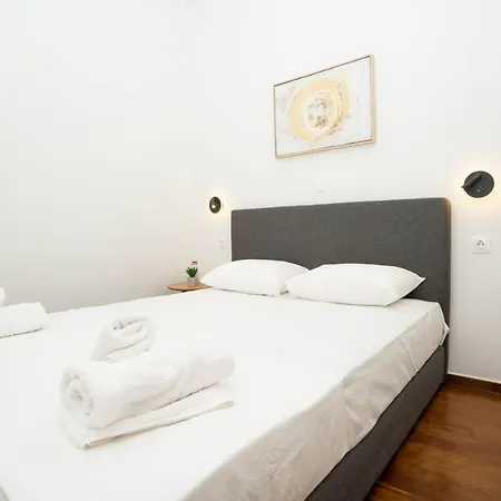 Athensblues Glyfada Premium * Athens