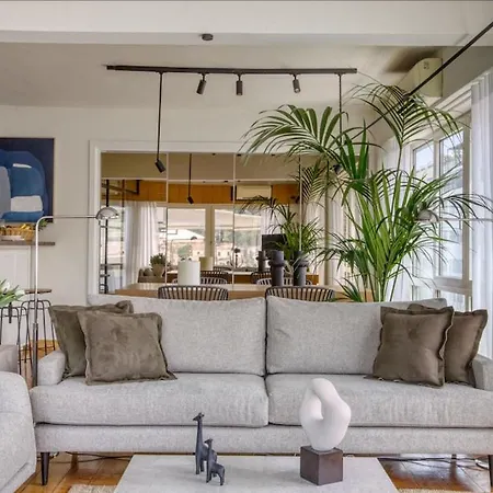 Sunny Luxury Loft,stunning Acropolis View, Jacuzzi Apartment Athens