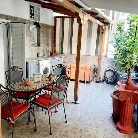 Large Terrace Near Centre Appartement *