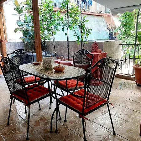 Large Terrace Near Centre Appartement Athènes