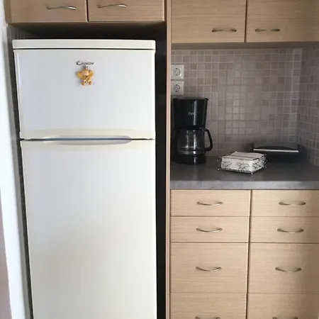 Sunny Elegant Apartment Athens