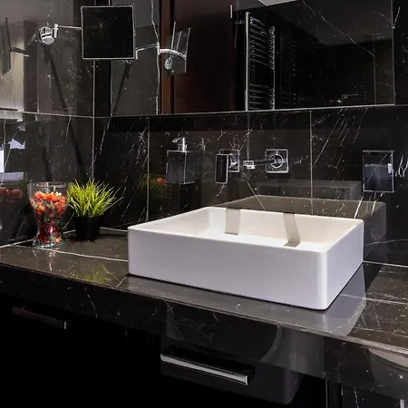 Apartamento Plaka Sweet House 1 *
