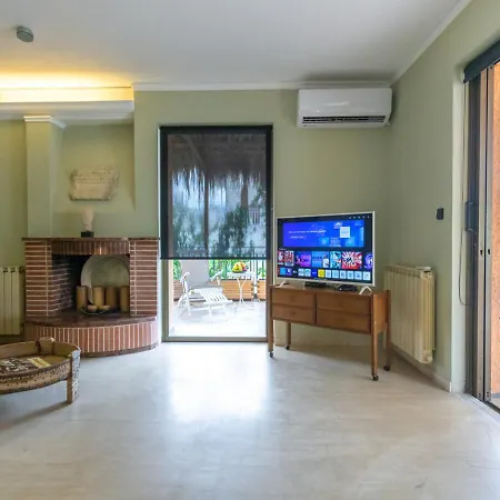 Skyhi Penthouse ! Apartment Athens