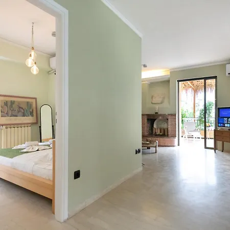 Skyhi Penthouse ! Apartment Athens