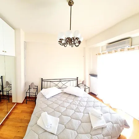 Downtown, Penthouse With Great View, Pagkrati Apartment