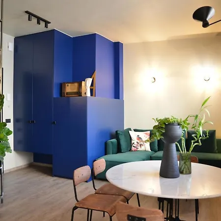 Tranquil Loft In Historic Centre Apartment Athen