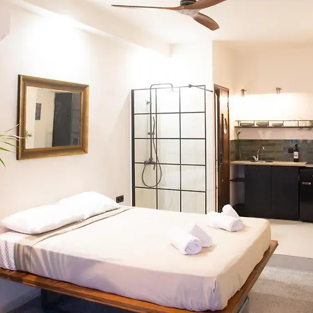 Apartment Mosaics In The Market Of *