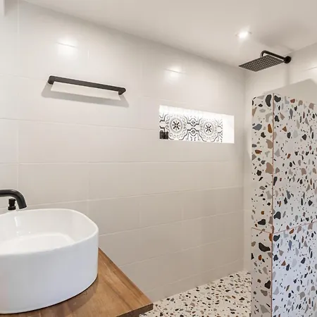 Ermoo Modern Living *