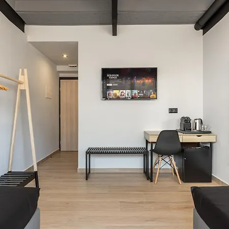 Ermoo Modern Living * Athens