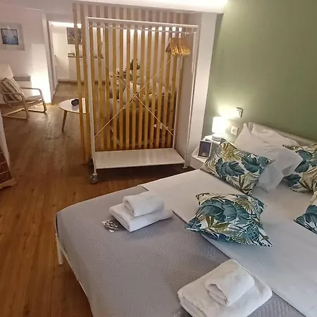 Apartamento The Owl Nest Modern And Cozy Place In The Historical Center Atenas