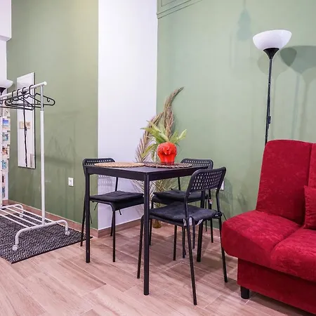 Petralona 1 Bedroom 4 Pers Apartment