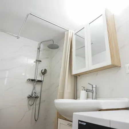 Petralona 1 Bedroom 4 Pers Apartment
