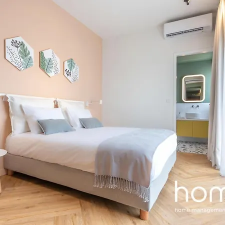 Toucan Homm Suites אתונה