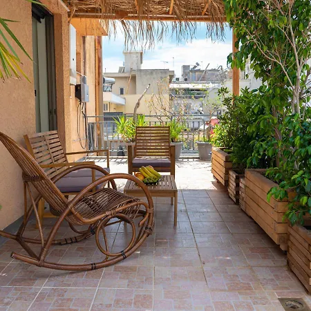 Skyhi Penthouse ! Apartment Athens