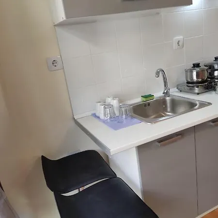 Pure Urban Premium Metro Agios Nikolaos Apartment Athens