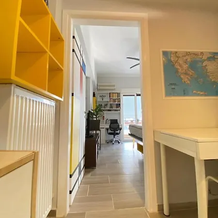 Plato’s Academy Apartamento *