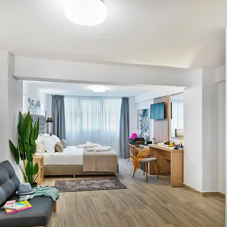 Acropolis Life Bh Hotel *