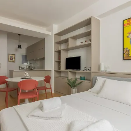 Studio In Heart Of Apartment Athens