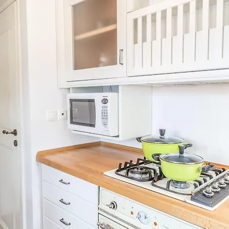 Apartment Aristocratic Under Acropolis *