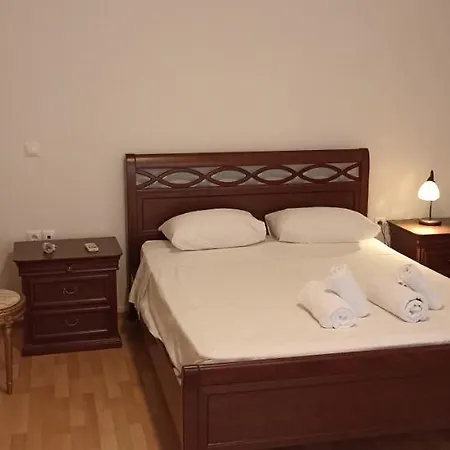 Amerikis Street 1 Bedroom Apartment Athens