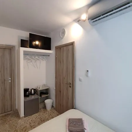 Apartment Pure Urban Acropolis Metro Petralona *