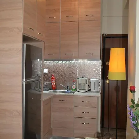 Appartamento Kynosargous Square's