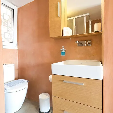 Apartment Bright & Restful! Athens
