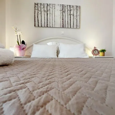 Apartment Lovely Equipped In Kallithea