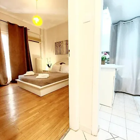Lovely Equipped In Kallithea * Athens