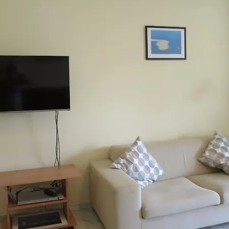 Modern Near Acropolis Peaceful Location. * Athens