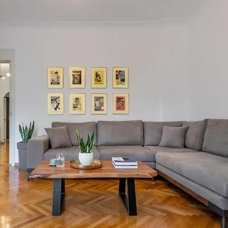 Apartment Luxury Museum *