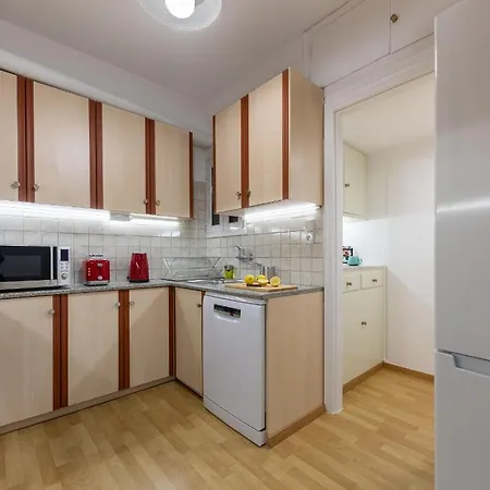 Luxury Museum Apartment *