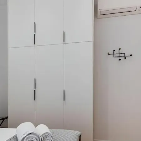 Beautiful νεw Apartment *