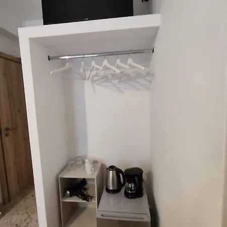 Apartment Pure Urban Acropolis Metro Petralona *
