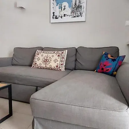 Elegand,fully Equipped Apt Under The Acropolis *