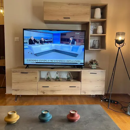 Apartment 80: ανακαινισμένα με δύο υπνοδωμάτια κοντά σε παραλίες Athens