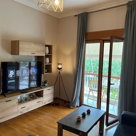 Apartment 80: ανακαινισμένα με δύο υπνοδωμάτια κοντά σε παραλίες Athens