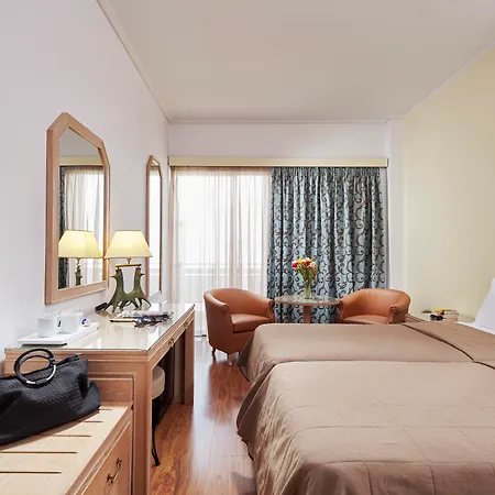 Candia Hotell 4*