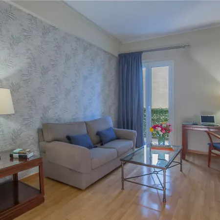Apartahotel Delice - Family Atenas