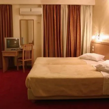 Golden Hotel