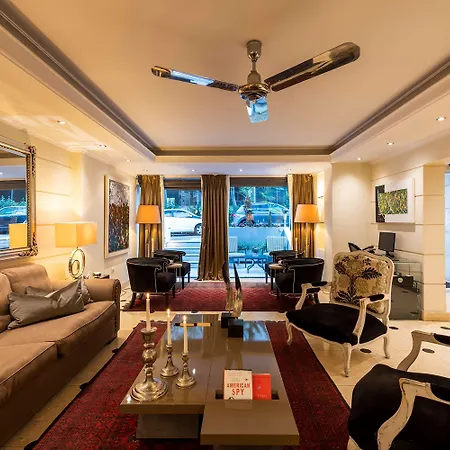 Western Embassy 4* Atény