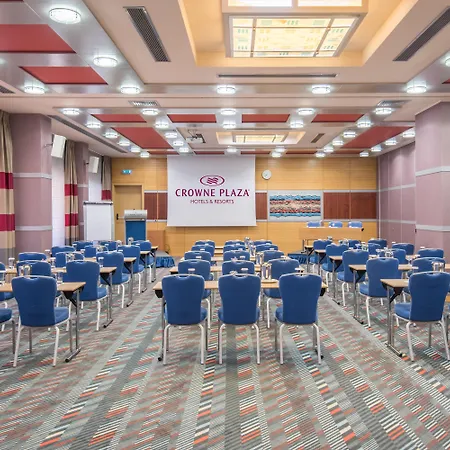 Crowne Plaza Centre By Ihg Hotel 5*