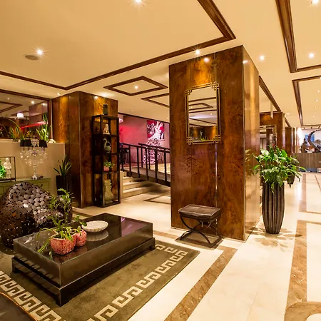 Hotel President