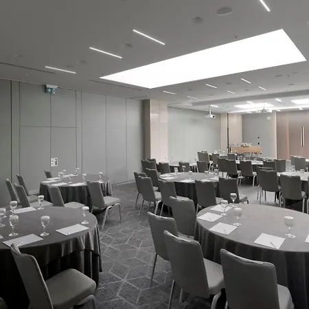 Crowne Plaza Centre By Ihg