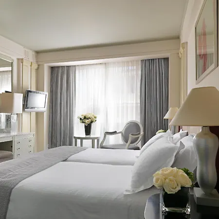 Njv Plaza Hotell 5*