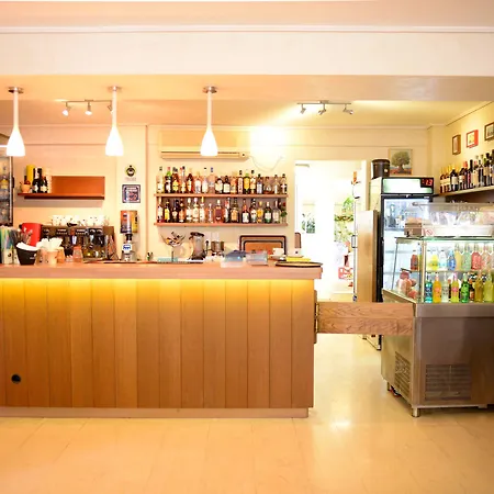 Phidias Hotel 3*